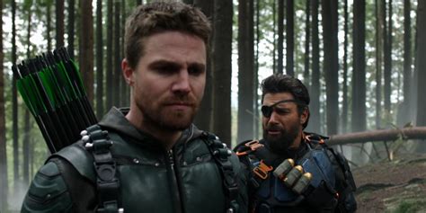 Manu Bennett Teases Return Of Deathstroke In Arrow Season 6
