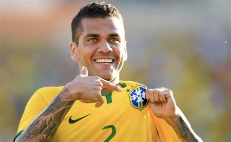 Dani alves is a close friend of lionel messi, one known to defend the argentine in a heartbeat. Snap, Kaká and Pop!: Dani Alves' injury heartache is a ...