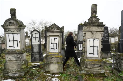 The Trend Of Vandalism At Jewish Cemeteries Jewish Week