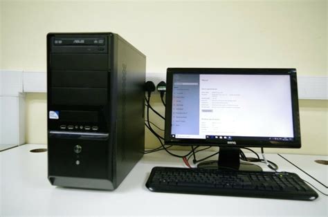 Windows 10 Desktop Computer In Hull East Yorkshire