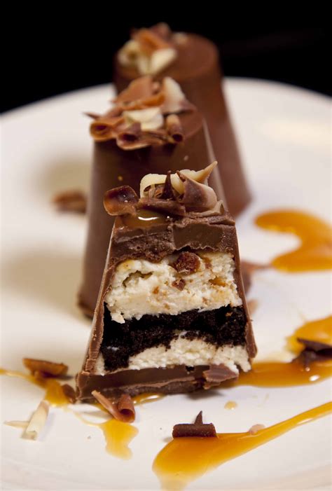 Browse the desserts & cakes section at waitrose & partners and buy high quality christmas food to order products today. Ultimate Gourmet Vanilla and Honeycomb Cheesecake | Fancy desserts, Dessert recipes, Gourmet ...