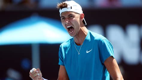 Alexei popyrin é um jogador australiano, 21 anos de muita juventude e prospecção. Australian Open 2021: Alexei Popyrin beat David Goffin ...