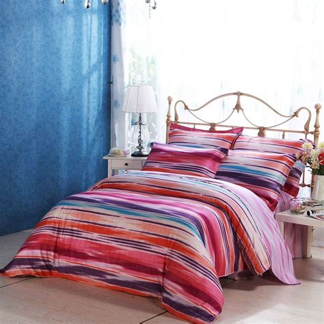 The set also comes with a brilliant combination of colorful appeal and should bring incredible bright colors of the bedding makes you feel more relaxed. Pastel Burgundy Red Purple Orange Pink Blue and White ...