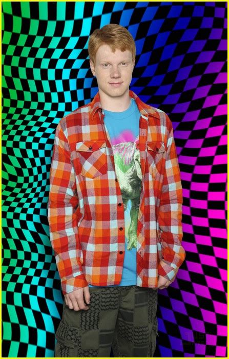 Hutch Dano Ryan Newman New Zeke Luther Promo Pics Photo 362217