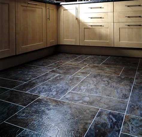 Designflooring supplies realistic and practical floors inspired by nature and designed for living. Flooring design options from Karndean Designflooring