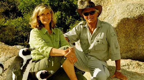 In addition to being a notable figure in the state, hanna also appeared on several television programs as a to say that we are abundantly proud to be his daughters is an understatement, his daughters said. Meet Jack Hanna's wife Suzi Elgi, daughters, his net worth ...