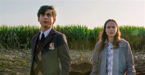 Regarding age, aidan gallagher is 17 years old as of 2021. Aidan Gallagher Net Worth, Bio, Age, Height, Wiki ...