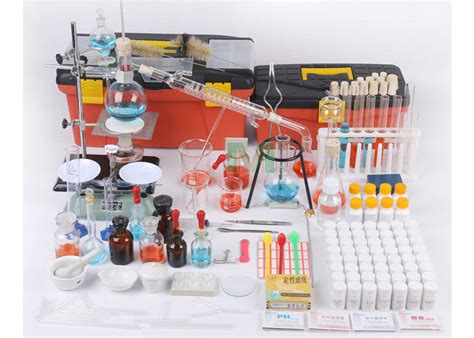 Glassware Full Set Common Laboratory Equipment For Scientific Experiments