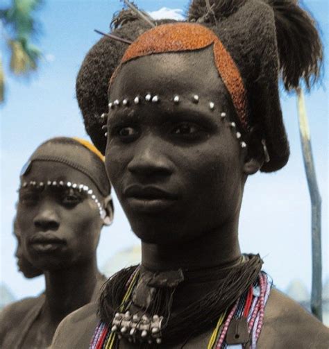 Leni Riefenstahl Femme Africaine Nue Photos De Femmes