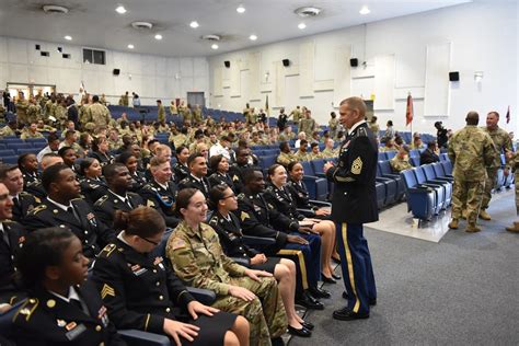 Dvids News Forscom Csm Visits 13th Esc Soldiers