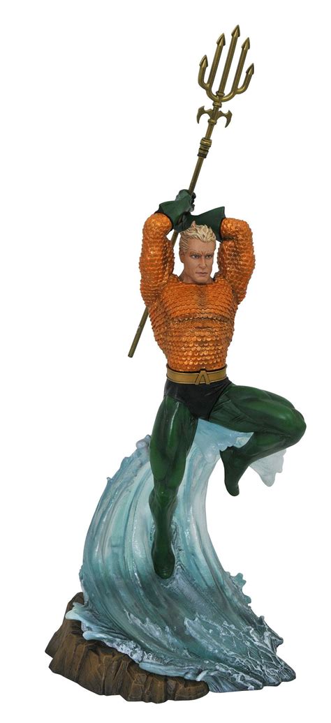 Aquaman Statue Dc Gallery Diamond Select Toys 30 Cm Kingdom Figurine