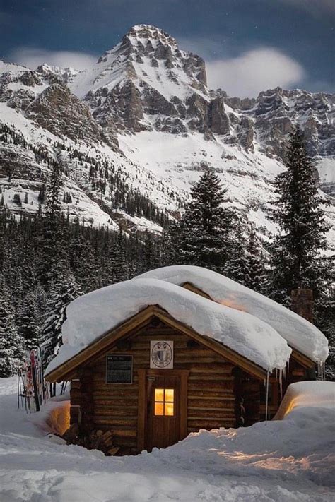 Check Out These 22 Amazing Winter Cabins Winter Cabin Cozy Log