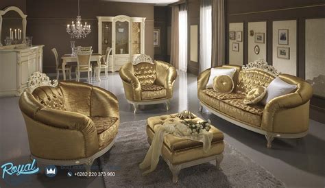 Sofa bed juga dapat berguna jika ada tamu anda yang menginap sedangkan jumlah kamar yang tersedia. Sofa Tamu Ukir Jepara Terbaru Mewah Modern Gold Bludru ...
