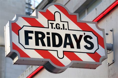 tgi friday s closes key location after 15 years ceo warned 20 of its 386 restaurants were