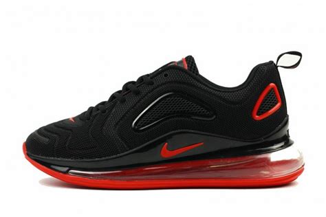 Un couple nike shox nz. nike air max rouge et noir homme