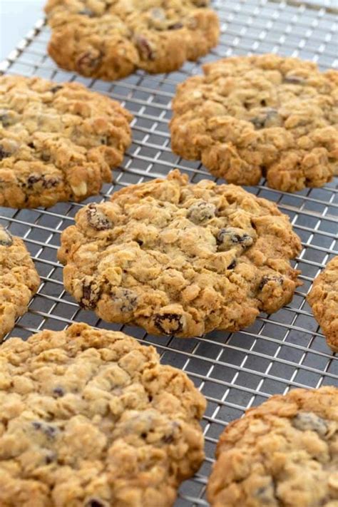 Made with oats, raisins, butter, brown sugar, and bake the cookies for 12 to 14 minutes, rotating the cookie sheets halfway through baking. Oatmeal Raisin Cookies - Jessica Gavin