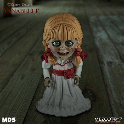 Annabelle Designer Series Deluxe Figure By Mezco Dangerzone