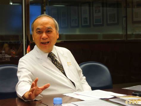 카피툰은 네이버웹툰 다음웹툰 카카오웹툰 레진코믹스 짬툰 투믹스 탑툰 만화책 미리보기 및 다시보기를 제공합니다. 顏清標驚傳肝腫瘤高雄長庚動手術 次子活體捐肝 - 政治 - 自由時報電子報