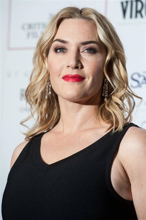 kate winslet details of semi nude photos of kate winslet s husband revealed in u s
