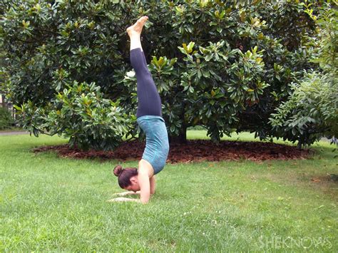 Grow Your Yoga Practice With These Five Steps To Forearm Stand