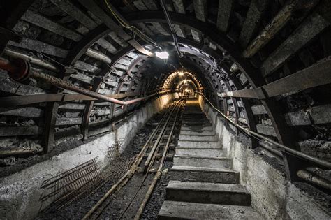 Scientists Propose Turning Abandoned Mines Into Gravity Batteries