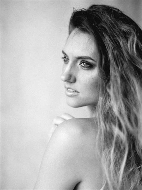 Последние твиты от gabby white (@_gabby_white_). Black and White Film Photography : Gabby - Orlando Wedding ...