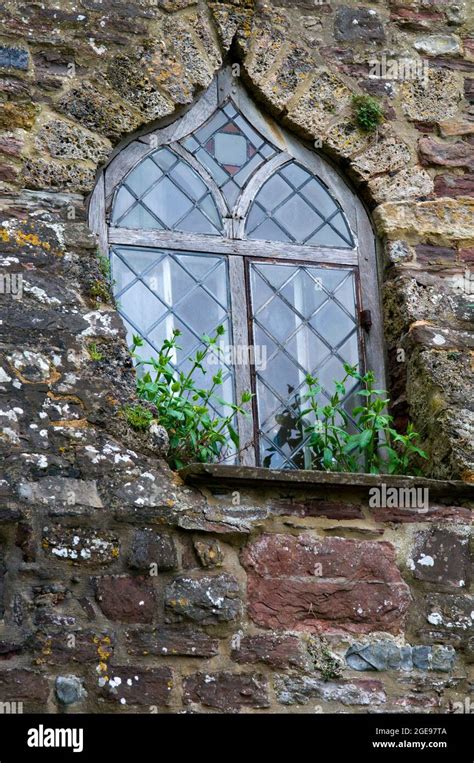 Berkeley Castle In Gloucestershire Hi Res Stock Photography And Images