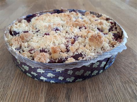 #4 kaffee und kuchen cherry is a downer, but the almond keeps it at bay. Kuchen | Bäckerei und Café Eckert