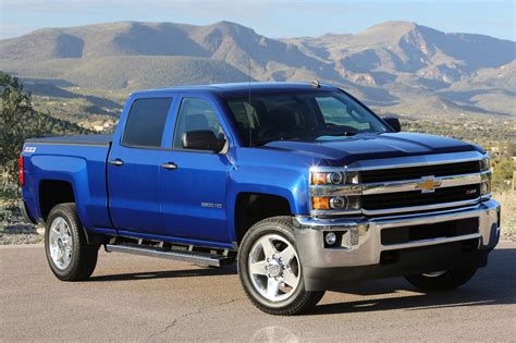 Chevy goes above and beyond on its safety to keep you safe at all times! 2018 Chevrolet Silverado 2500 HD LTZ Extended Cab | Car ...