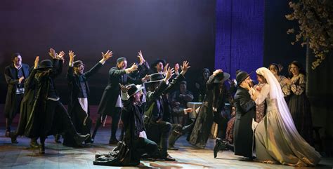 Theater Review Fiddler On The Roof A Musical Rich With Tradition