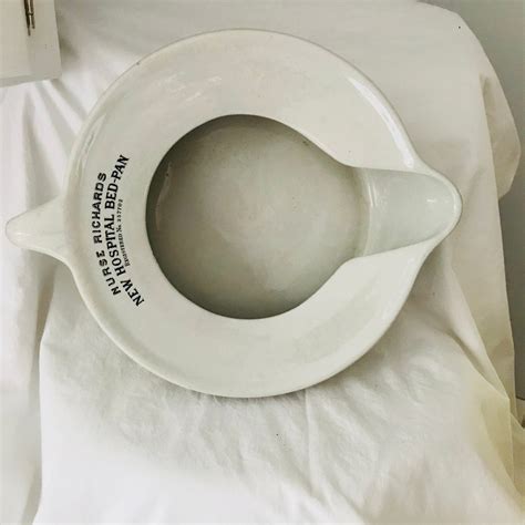 Antique Porcelain Hospital Bedpan Nurse Richards New Hospital Bed Pan