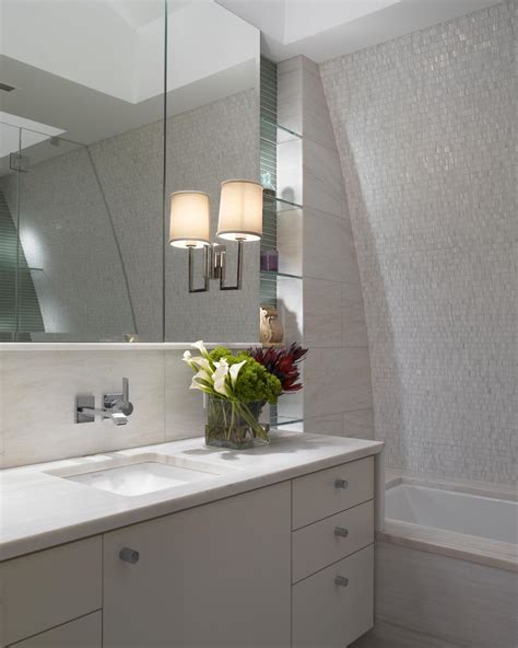 Marble Tile Highlights Curved Bathroom Wall Hgtv
