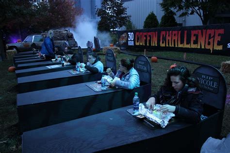 Six Flags Coffin Challenge Is Back For 2019 Fright Fest Brick Nj Patch