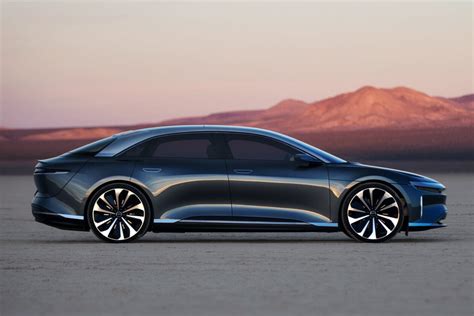 2023 Lucid Air Review Pricing And Specs Ph