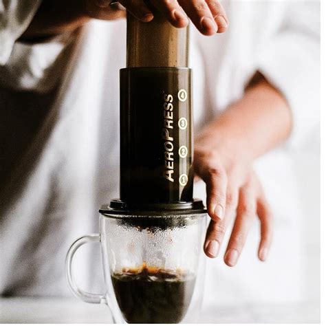 Bon coffee was launched by phoenix satellite tv's odyssey of the dragon television series, and corporate social responsibility research foundation. Cơ bản về kỹ thuật pha Aeropress - Một trong những biểu tượng của Artisan Coffee