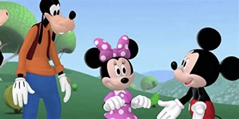 A Tiktoker Spotted The Most Disturbing Minnie Mouse Detail And It Went