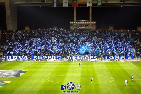 Трансляция со стадиона эштадиу до драгау, футбол. Porto - Sporting 02.03.2018