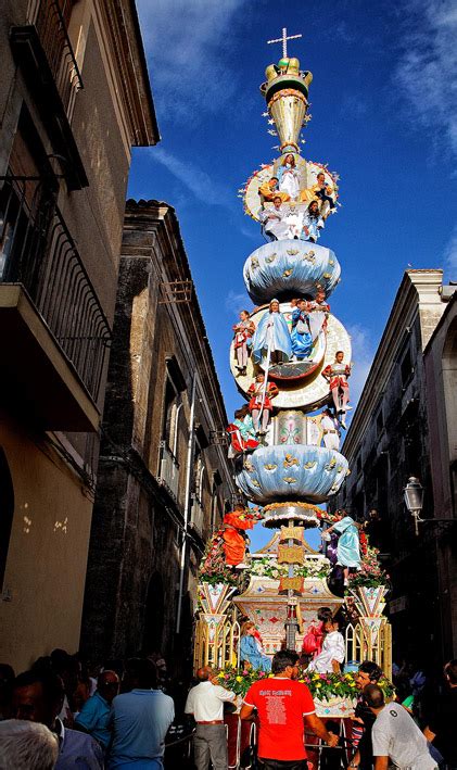 It is situated at the northern foot of mount etna. Randazzo_Vara_2 - Gazzettino online | Notizie, cronaca ...