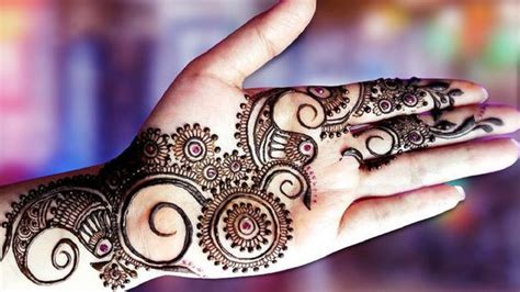 We did not find results for: 25 Beautiful Mehndi Designs for beginners that you can try ...