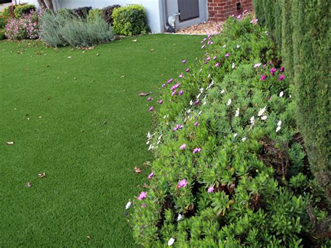 Here are some backyard landscaping ideas you can try if you have limited space. Fake Lawn Sand City, California City Landscape ...