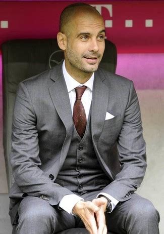 See more of josep pep guardiola on facebook. Pep Guardiola: die Mode | Lookastic