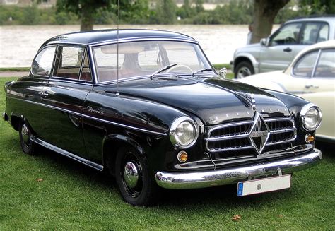 En 1960, inicialmente bajo el nombre de sección técnica. Borgward Isabella