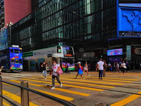 Paso Peatonal Por La Autopista Central Hong Kong Fotografía Editorial