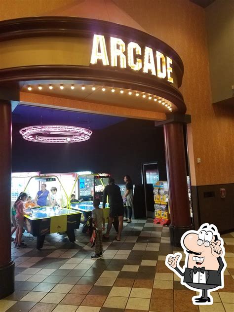 Cinemark 19 and XD in Katy - Restaurant reviews