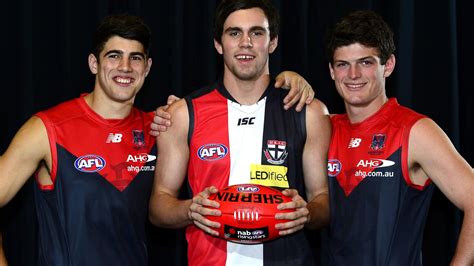 Discover christian petracca net worth, biography, age, height, dating, wiki. Christian Petracca v Paddy McCartin: Real reason Saints ...