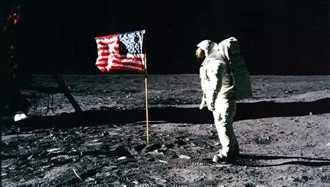 Buzz aldrin's mother's maiden name is moon. Buzz Aldrin travelled to the moon and back for just $33 in ...