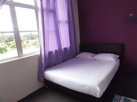 2 jalan siswa jaya 1 parit raja 86400 johor +60.13.3337800 bookings@hotelpintar.my. Budget Hotel Parit Raja, Sri Gading, Batu Pahat, Johor ...