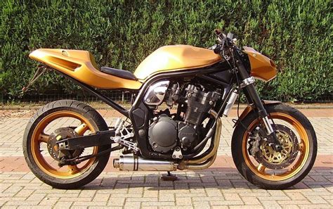 Astride her street was revealed triumph motorcycles india has commissioned a customised scrambler build up, bonnie by rajputana custom motorcycles. Bandit 1200 Streetfighter - Custom Fighters - Custom ...