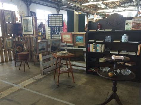 View location, address, reviews and opening hours. El-Marie's Antique and Art Marketplace (Hartselle) - 2020 ...