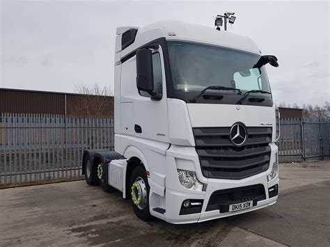 The new actros is a truck featuring pioneering innovations in series production which immediately pay off. 2015 MERCEDES ACTROS 450 STREAMSPACE - Asset Alliance Group